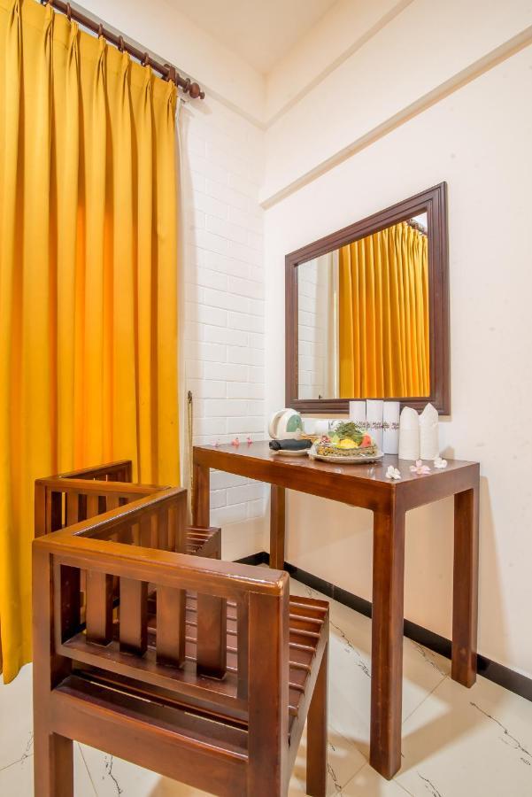 Mahanuge Hotel Полоннарува Экстерьер фото